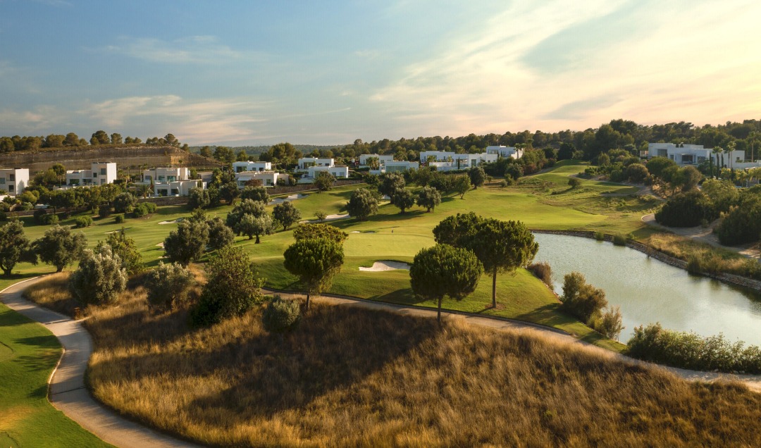 Las Colinas Spain 5th hole